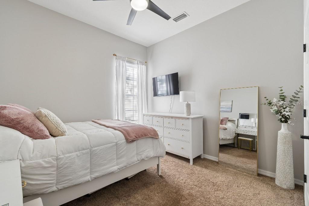 Image 32 of 53 For 20537 Lace Cascade Road