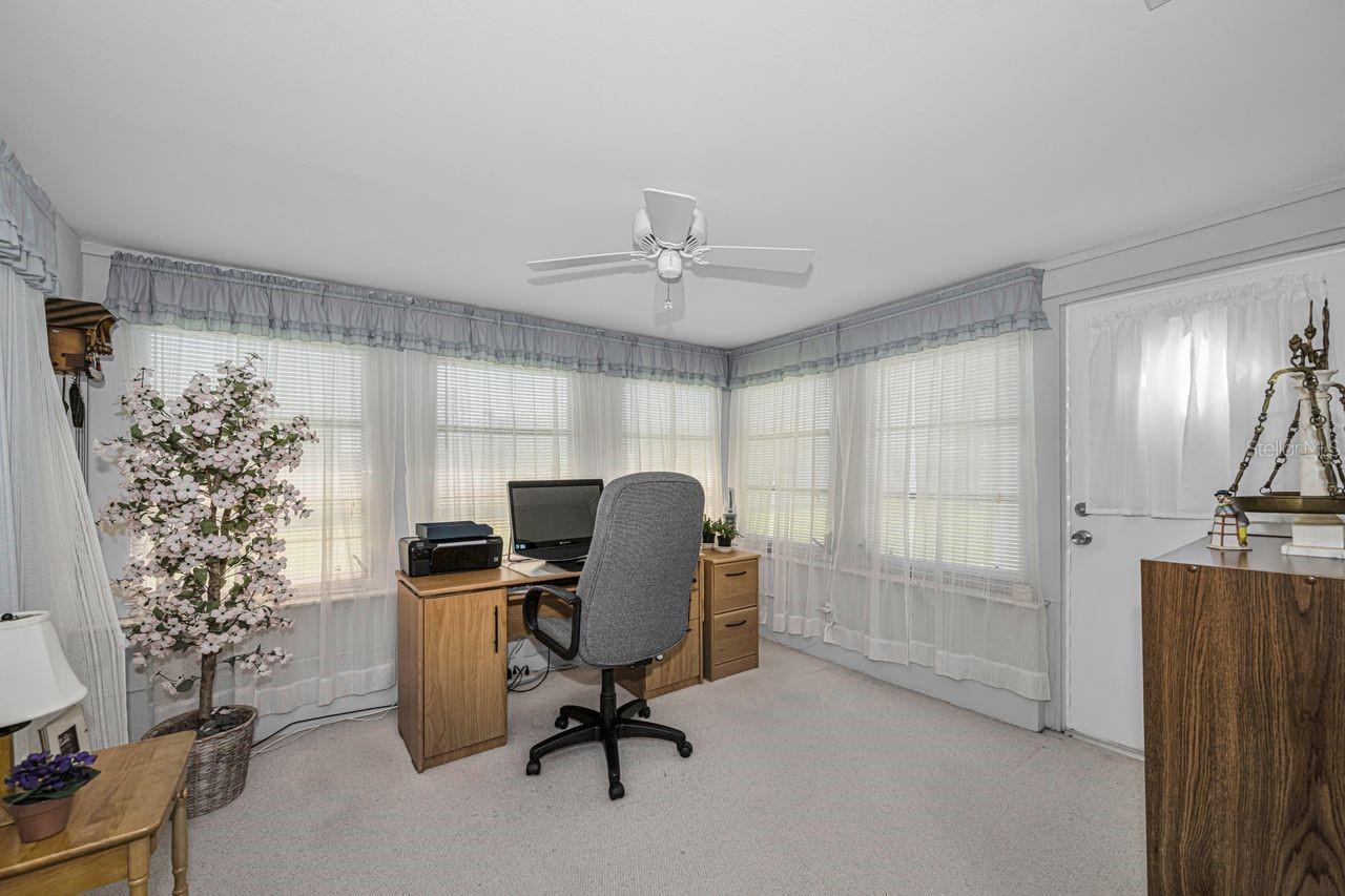 Image 30 of 58 For 4526 100th Avenue N 4256