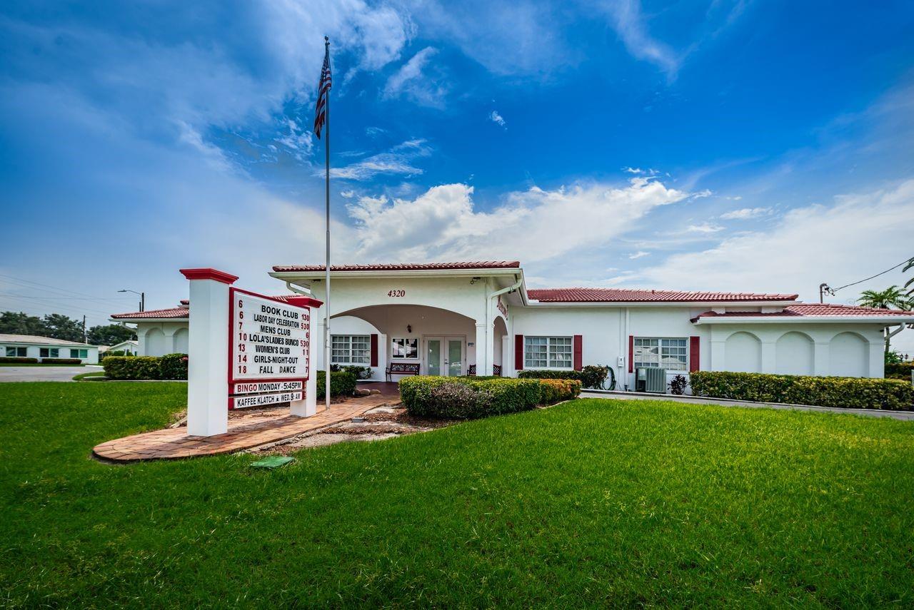 Image 45 of 58 For 4526 100th Avenue N 4256