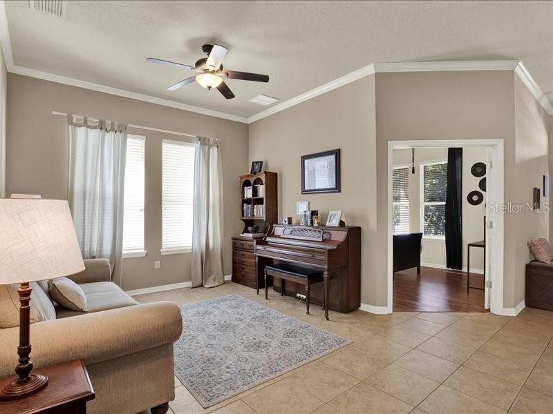 Image 7 of 31 For 13305 Tiger Lilly Lane