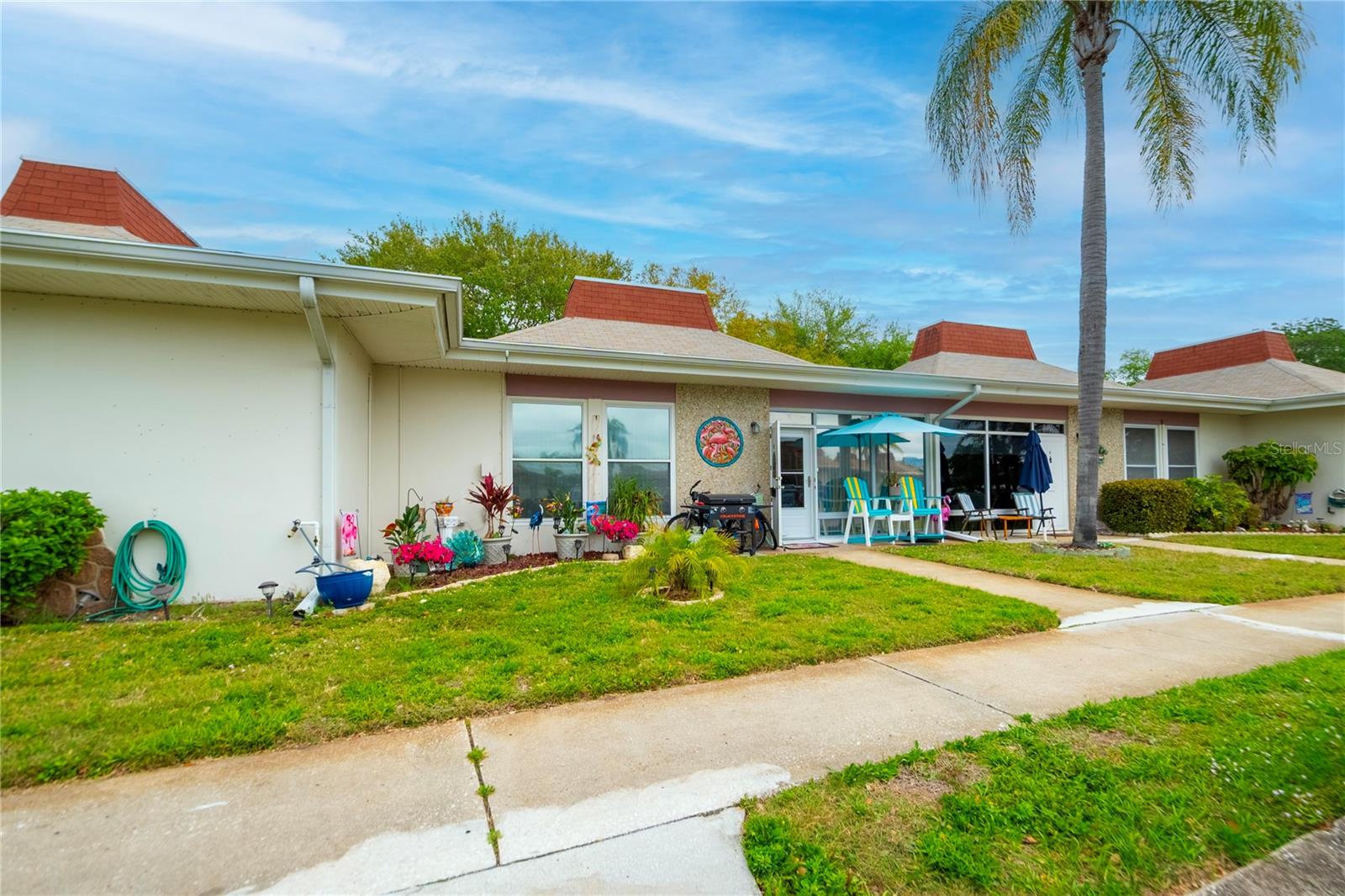 Image 3 of 30 For 4375 Tahitian Gardens Circle B