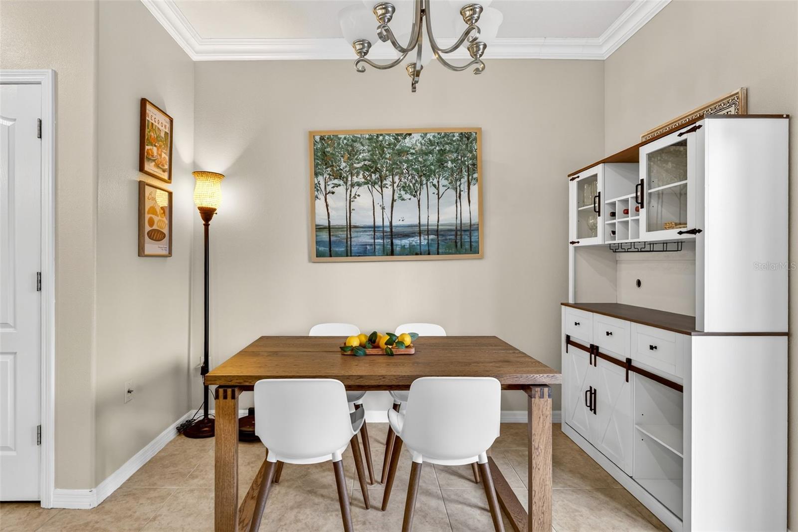 Image 13 of 29 For 2713 Lantern Hill Avenue