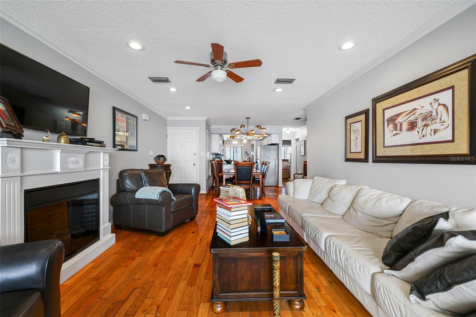 Image 10 of 41 For 7300 Sunshine Skyway Lane S 210