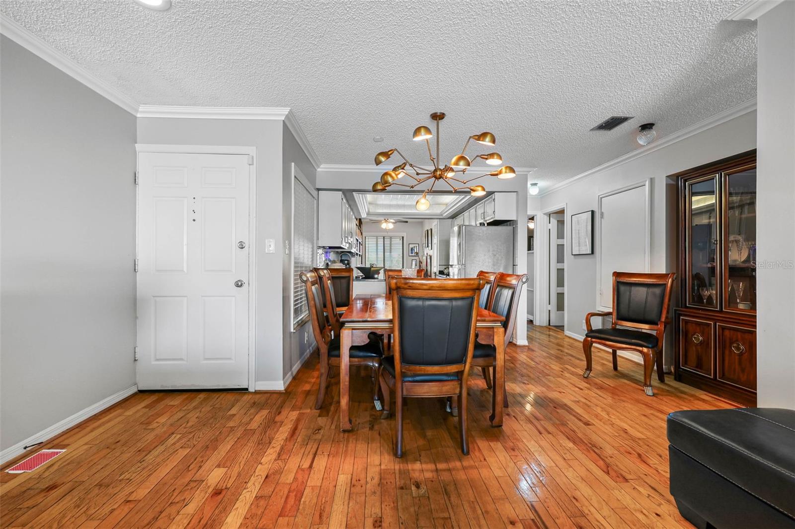 Image 12 of 41 For 7300 Sunshine Skyway Lane S 210