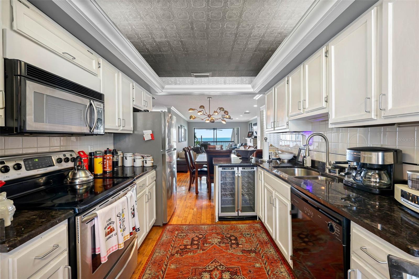 Image 15 of 41 For 7300 Sunshine Skyway Lane S 210