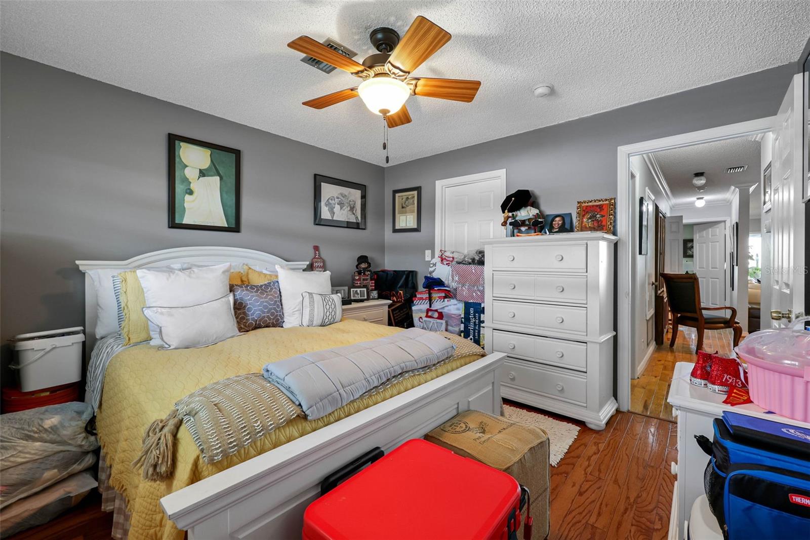 Image 20 of 41 For 7300 Sunshine Skyway Lane S 210