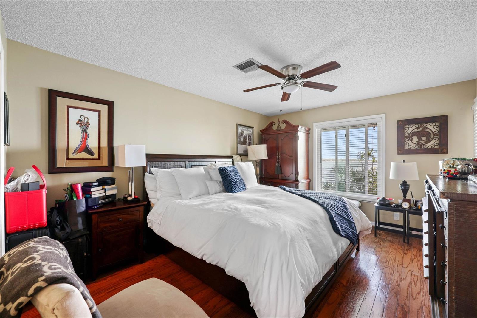 Image 23 of 41 For 7300 Sunshine Skyway Lane S 210