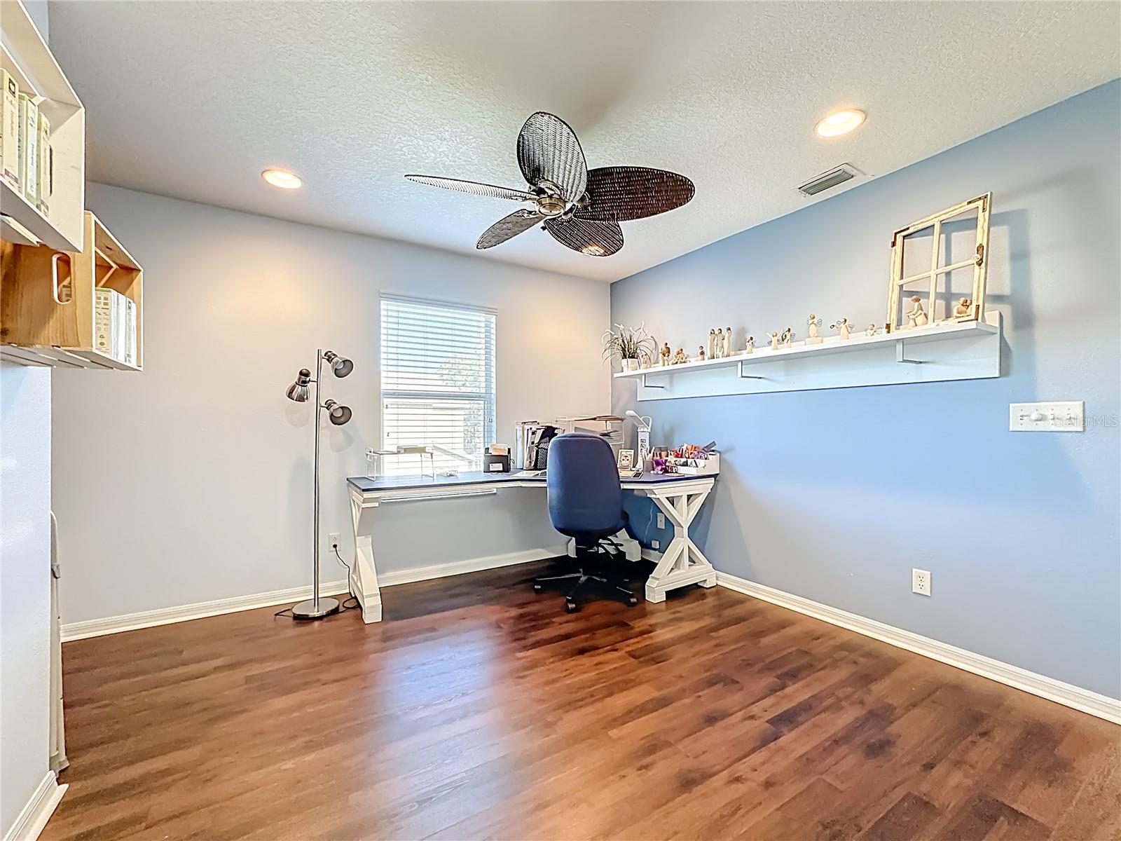 Image 20 of 39 For 9244 River Rock Lane