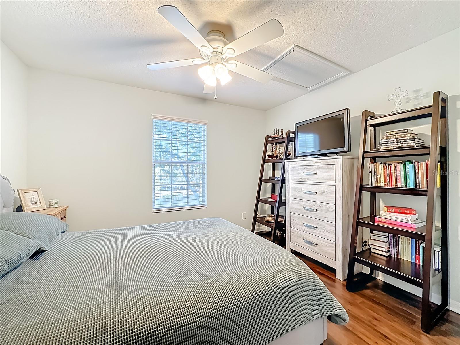 Image 25 of 39 For 9244 River Rock Lane