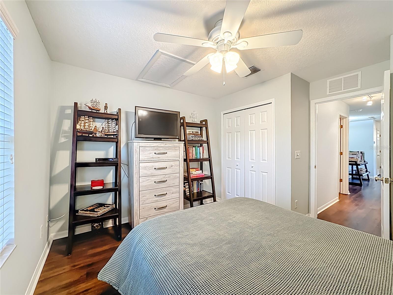 Image 26 of 39 For 9244 River Rock Lane