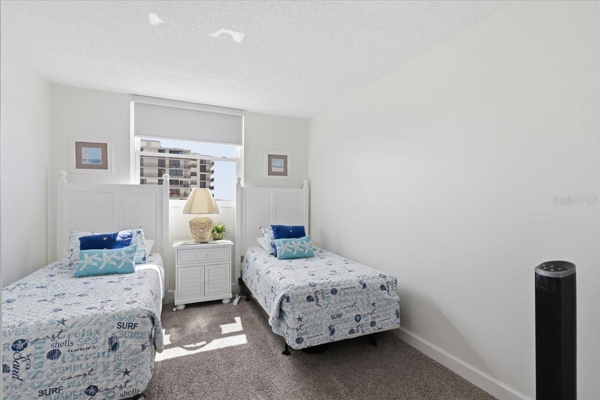 Image 27 of 59 For 15400 Gulf Blvd  501