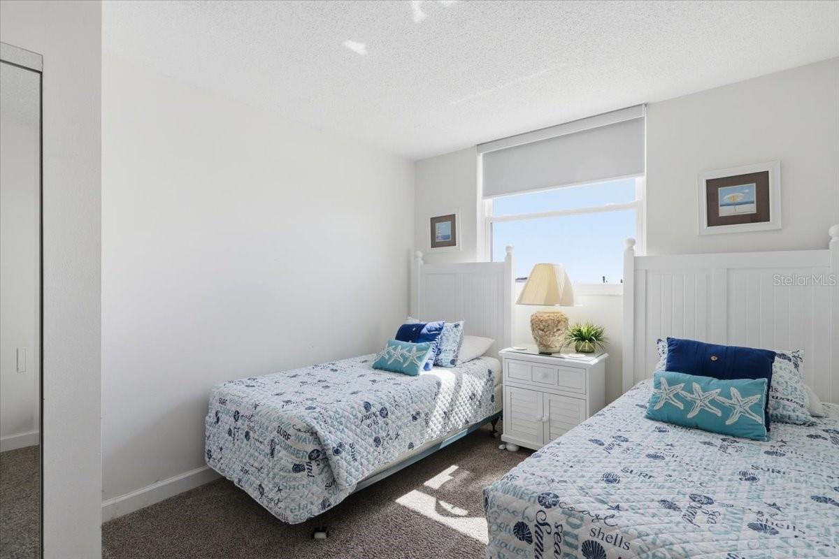 Image 29 of 59 For 15400 Gulf Blvd  501