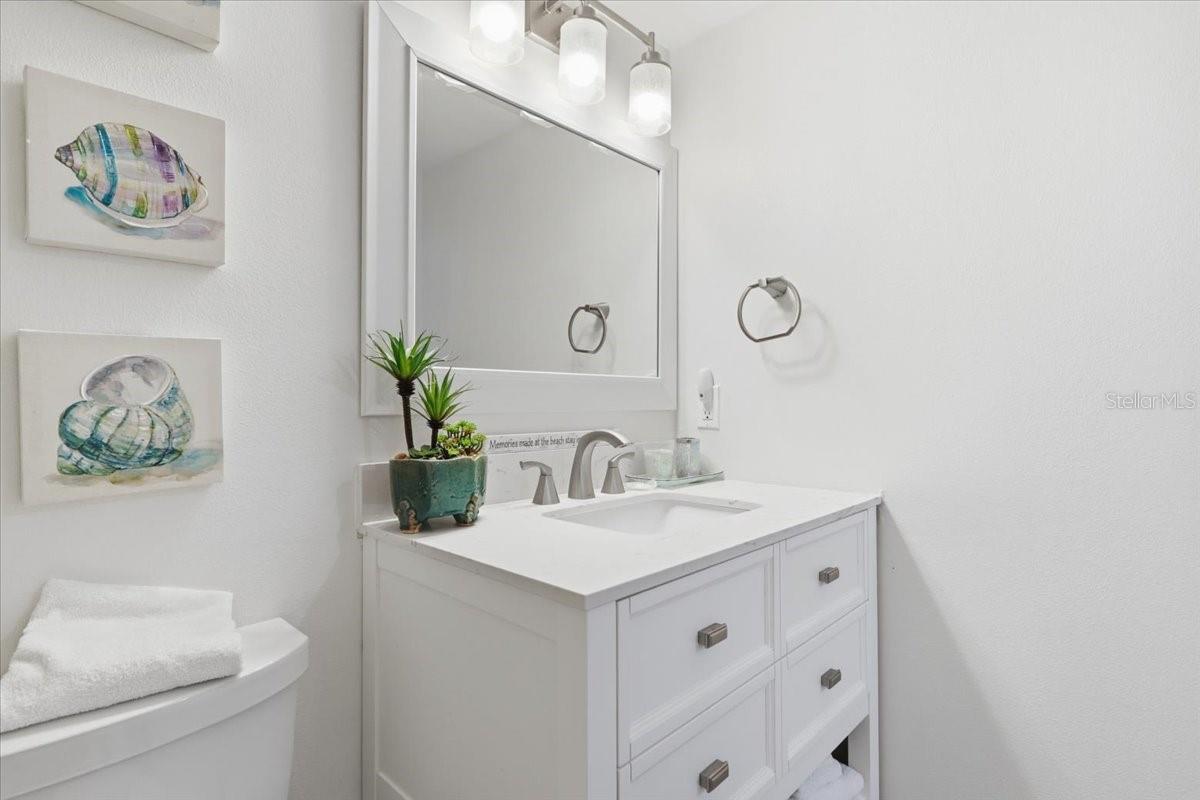 Image 31 of 59 For 15400 Gulf Blvd  501