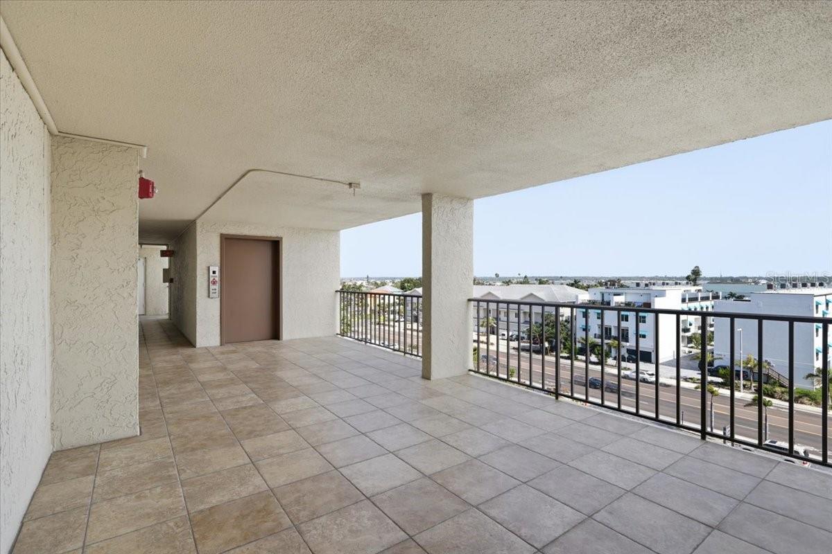 Image 49 of 59 For 15400 Gulf Blvd  501