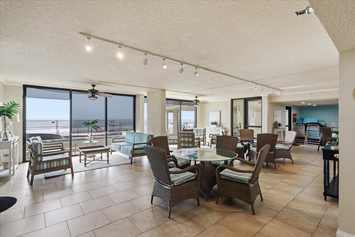 Image 53 of 59 For 15400 Gulf Blvd  501