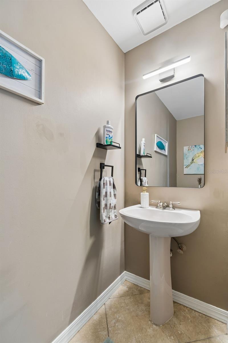 Image 23 of 54 For 11415 Whispering Hollow