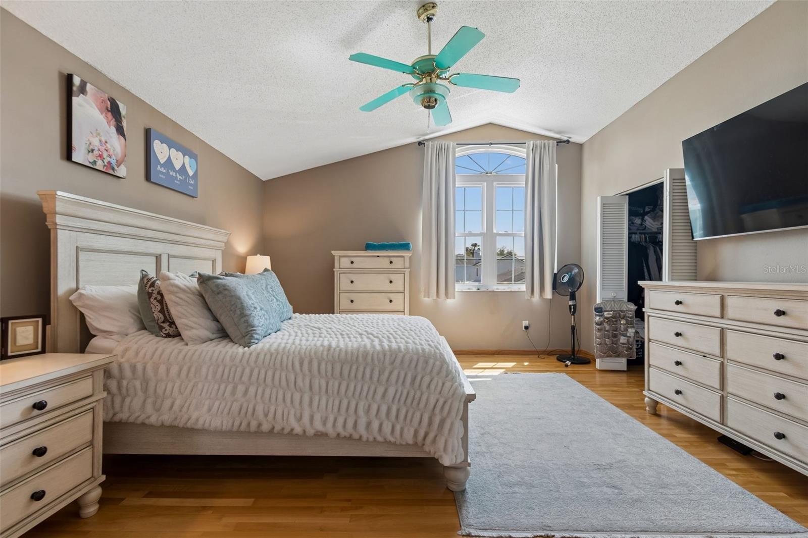 Image 28 of 54 For 11415 Whispering Hollow