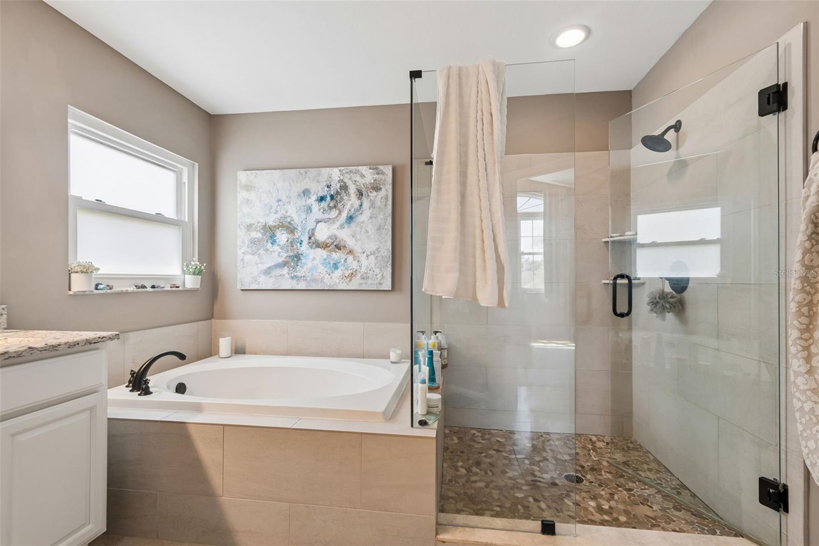 Image 32 of 54 For 11415 Whispering Hollow