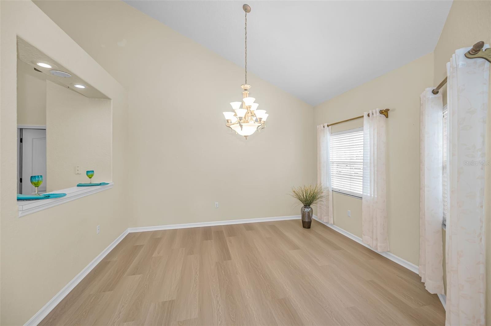 Image 11 of 86 For 2175 Oak Forest Lane