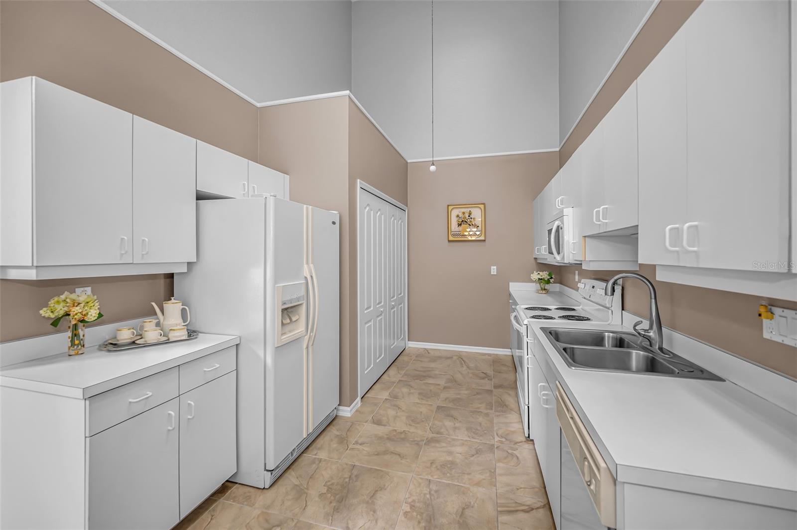 Image 14 of 86 For 2175 Oak Forest Lane