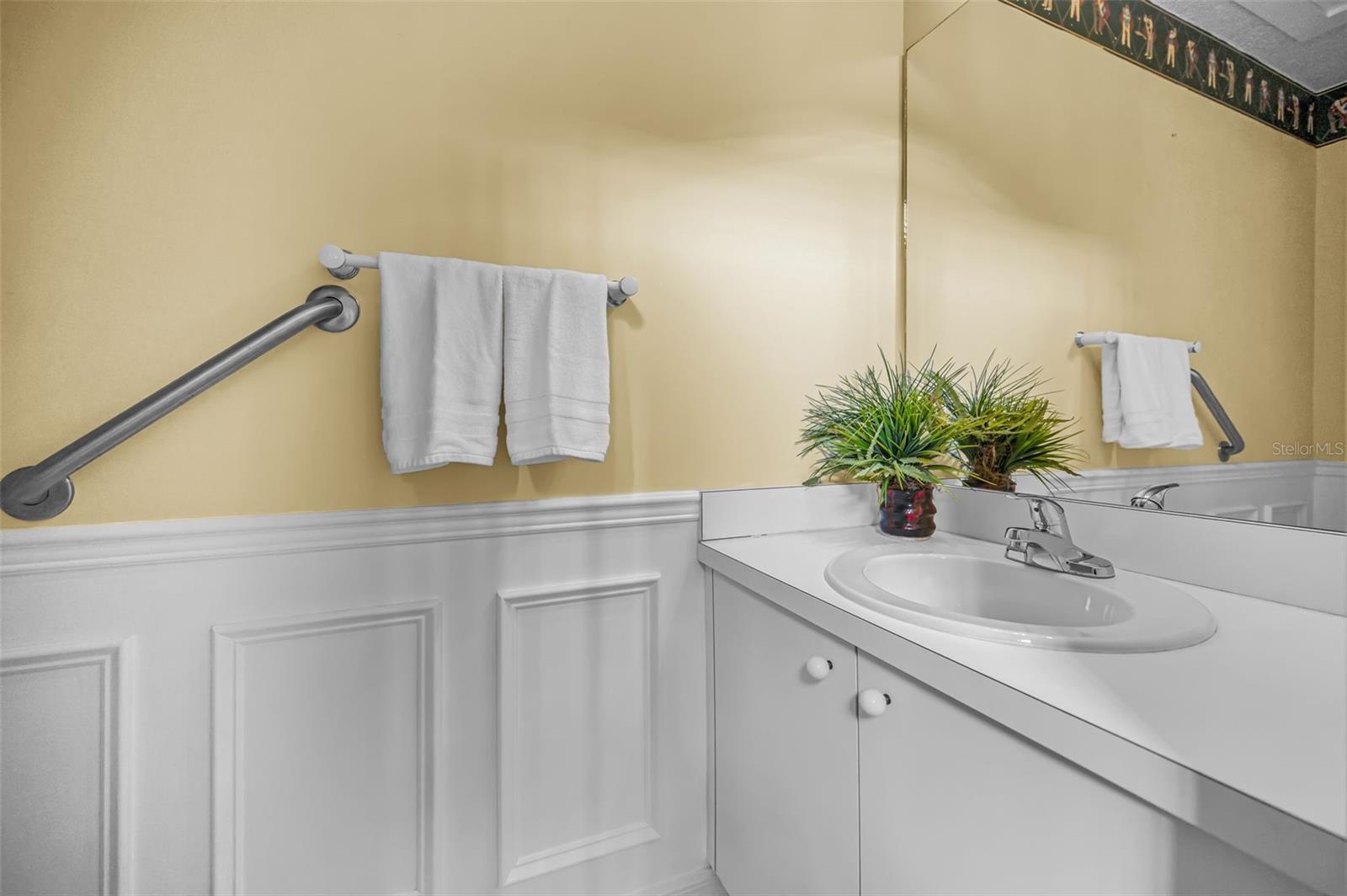 Image 21 of 86 For 2175 Oak Forest Lane