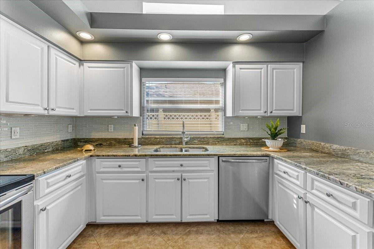 Image 15 of 54 For 9112 Calle Alta