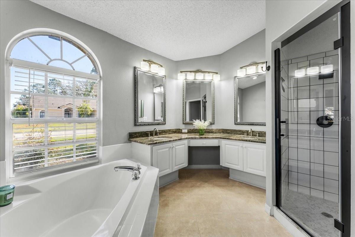 Image 28 of 54 For 9112 Calle Alta