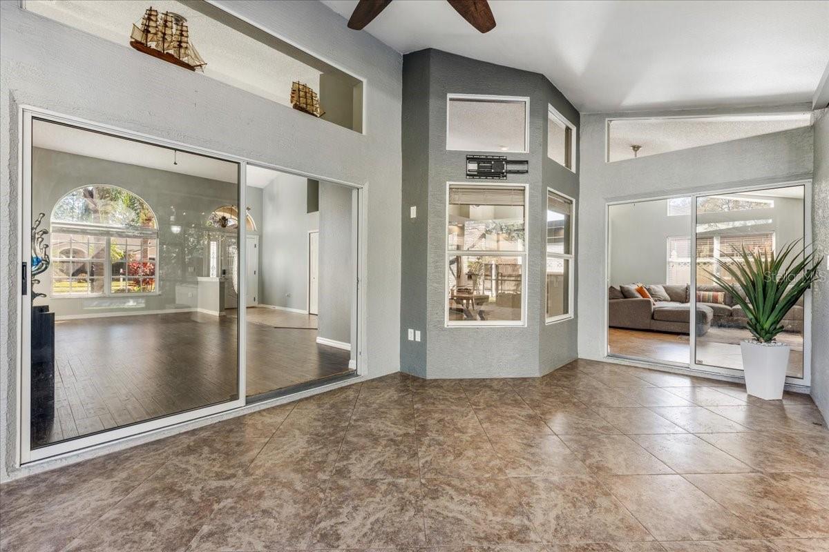 Image 40 of 54 For 9112 Calle Alta