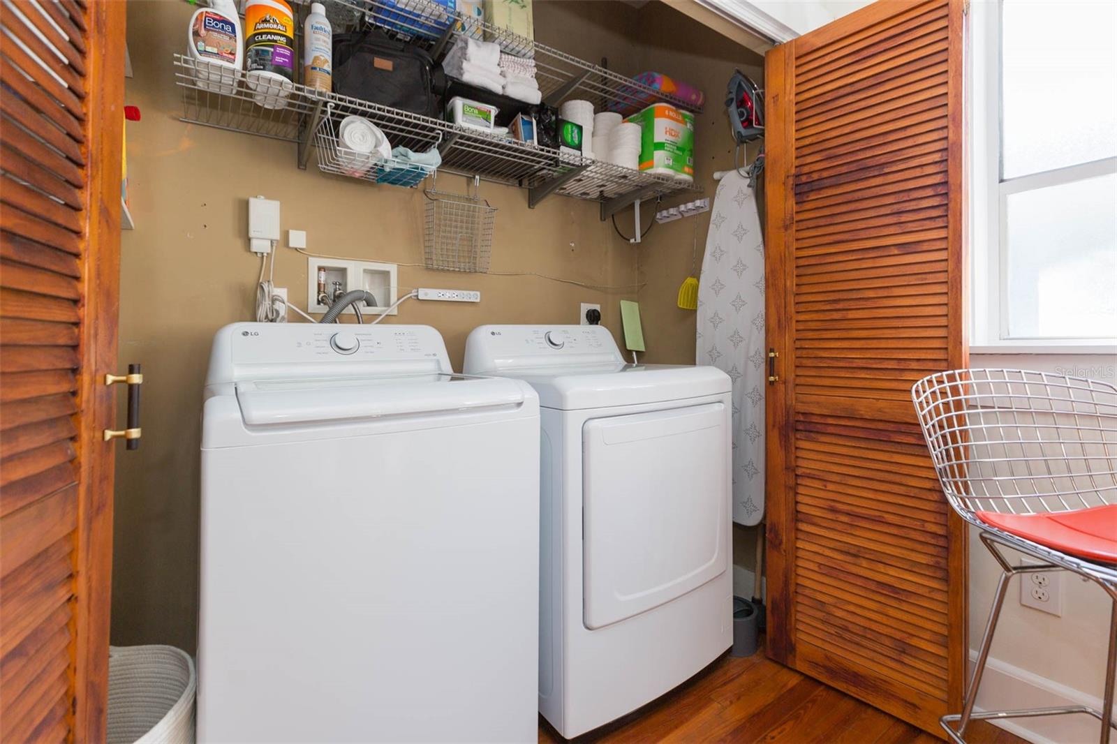 Image 14 of 33 For 917 Broad Street