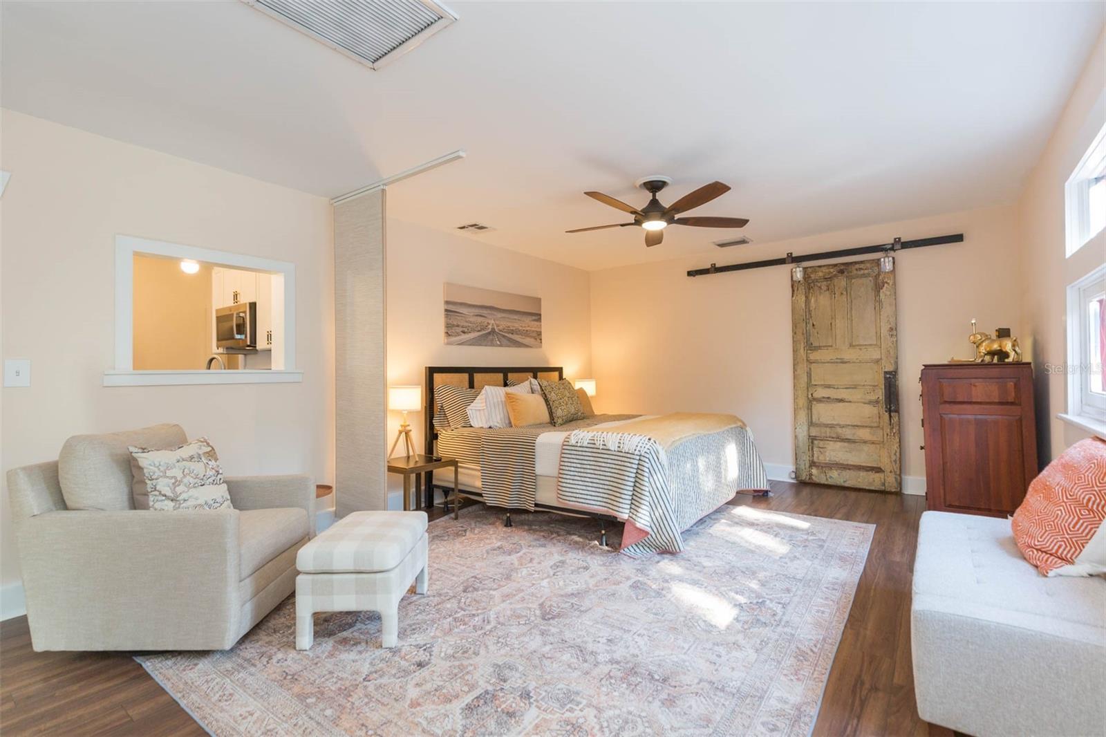 Image 21 of 33 For 917 Broad Street