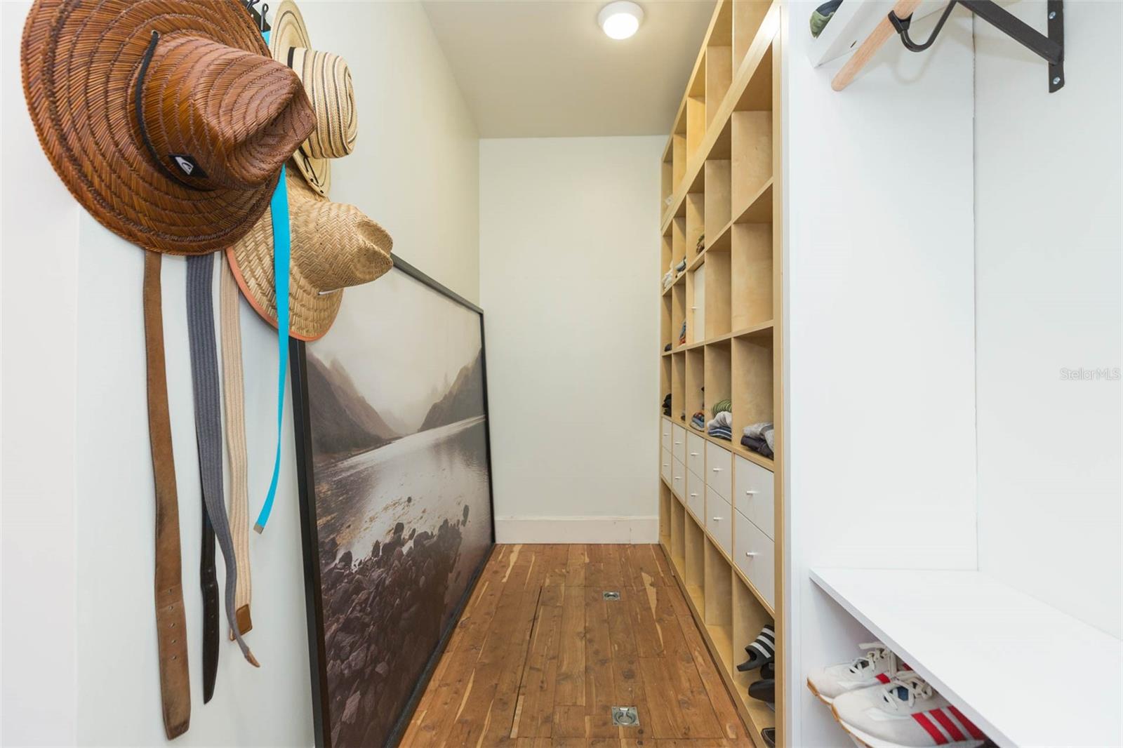 Image 25 of 33 For 917 Broad Street