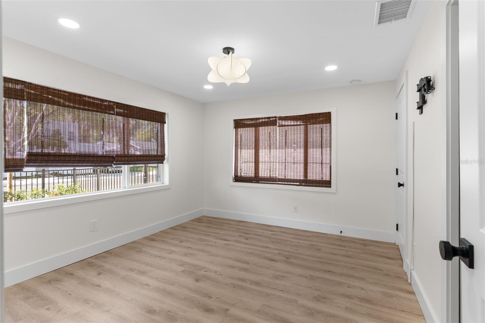 Image 13 of 37 For 4501 Highland Avenue