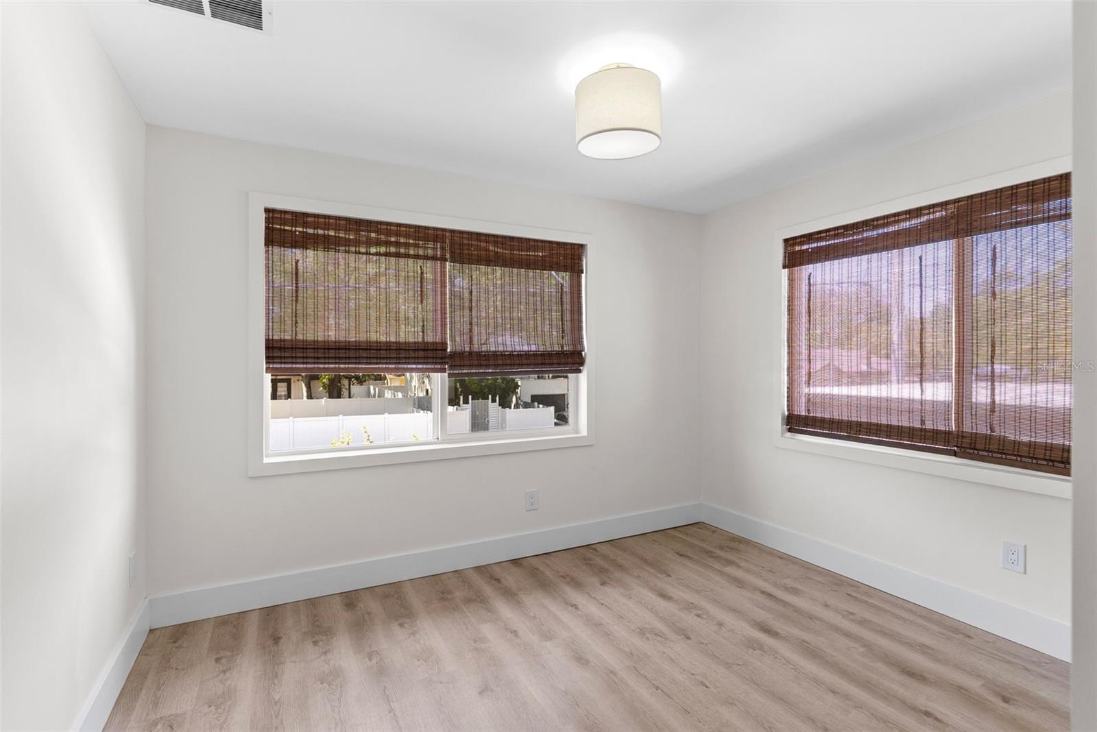 Image 20 of 37 For 4501 Highland Avenue