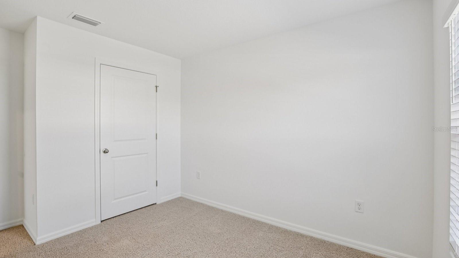 Image 24 of 31 For 12038 Noble Chase Path