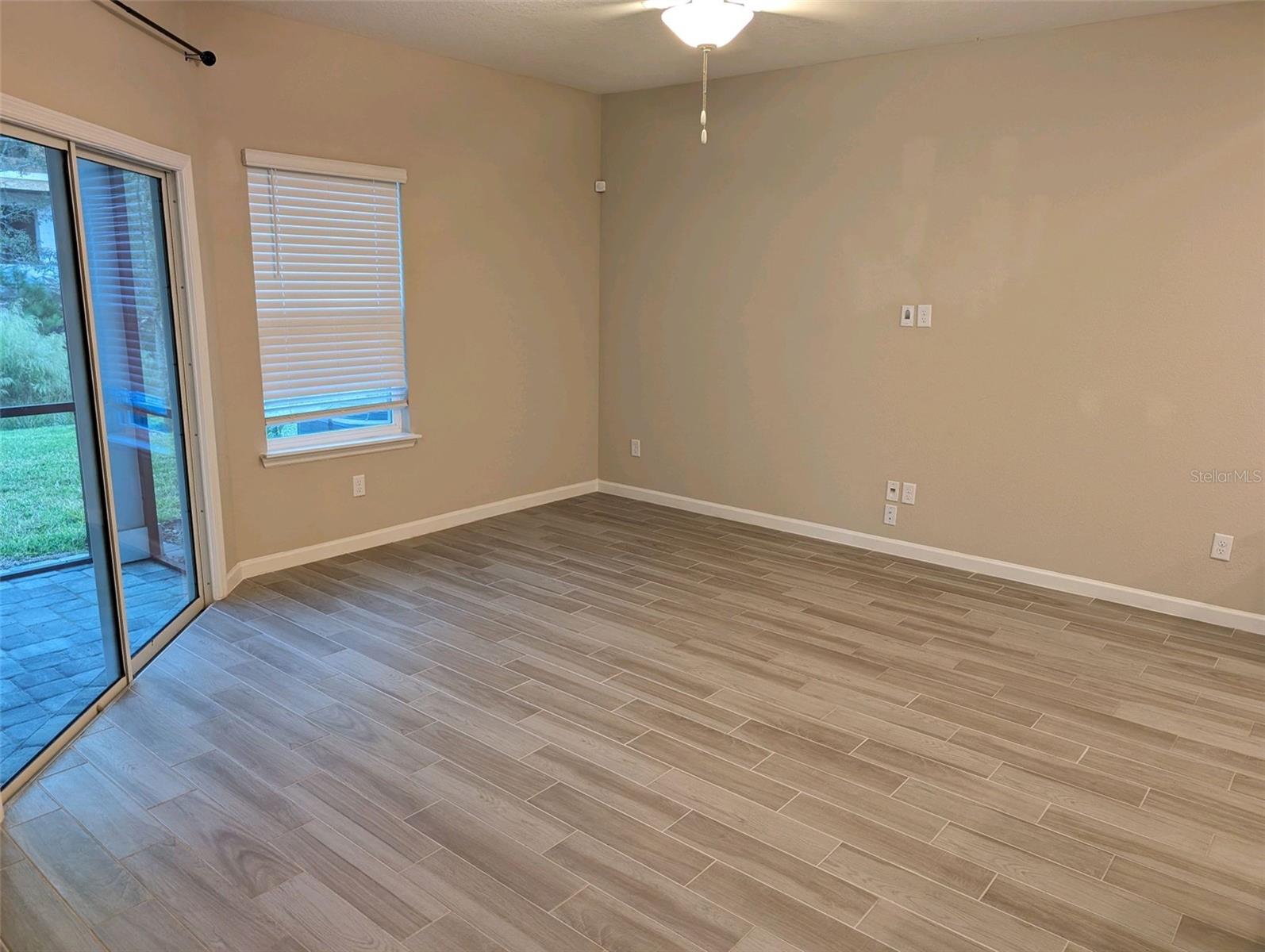 Image 12 of 26 For 498 Boracay Circle