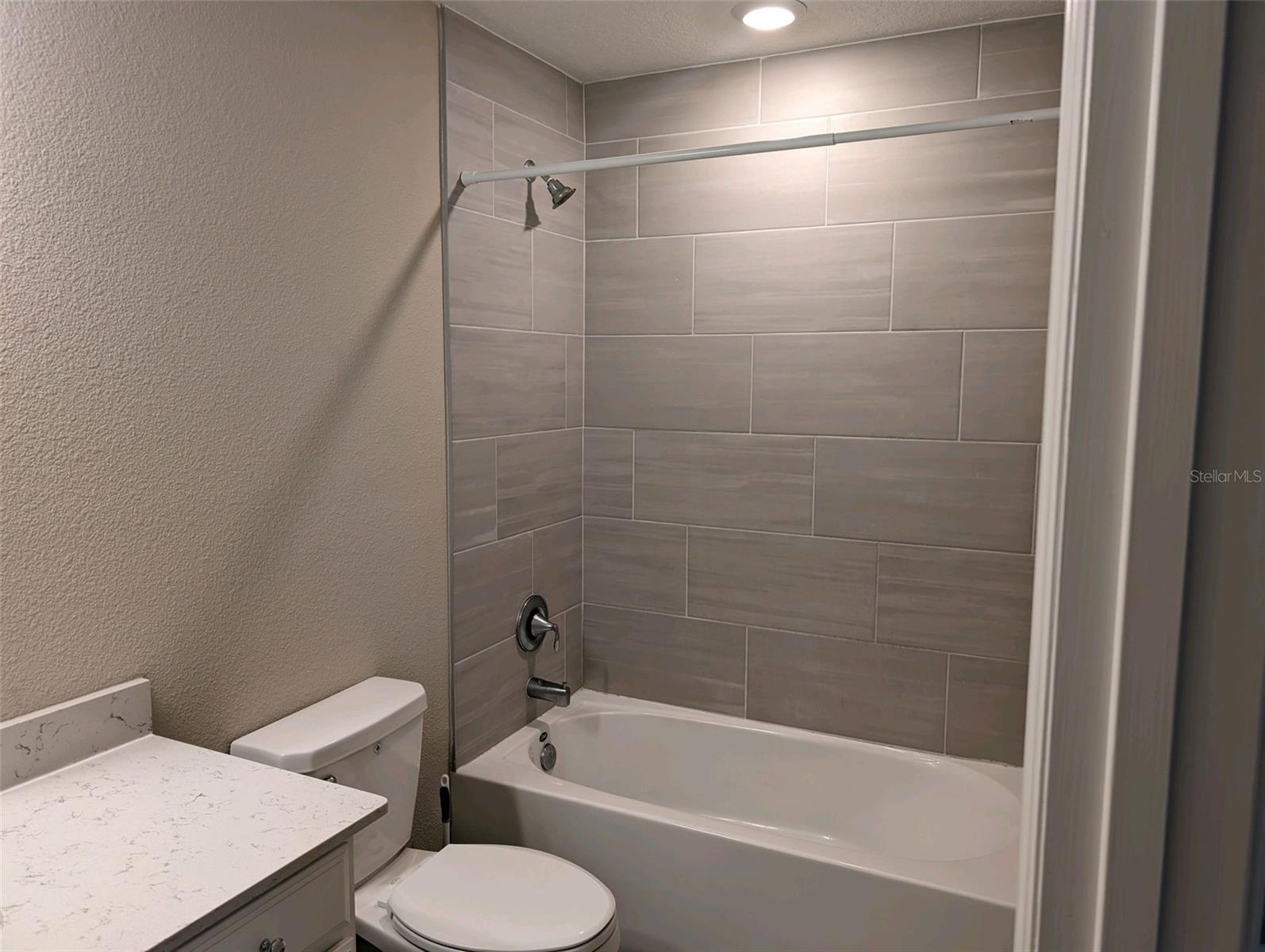 Image 19 of 26 For 498 Boracay Circle