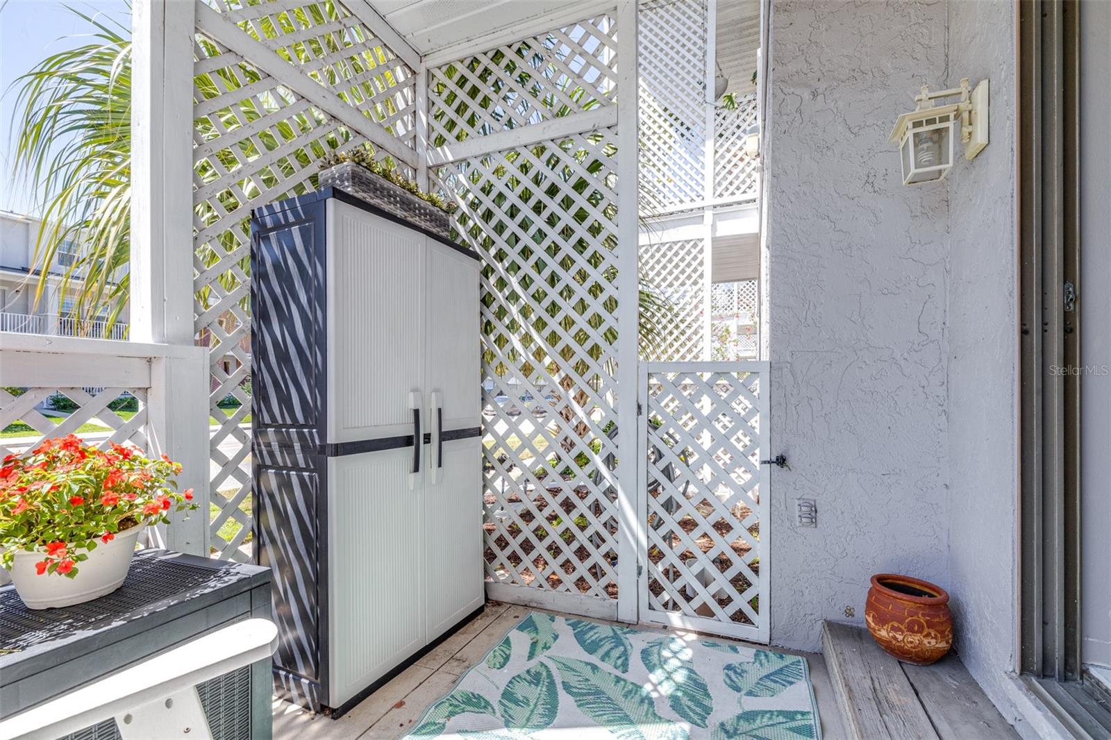 Image 25 of 29 For 4405 Fair Oaks Avenue 11