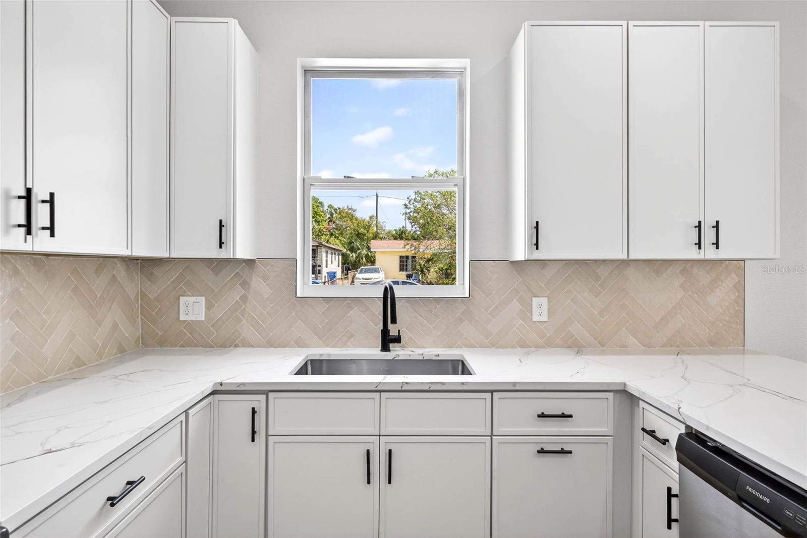 Image 16 of 36 For 1145 29th Street S