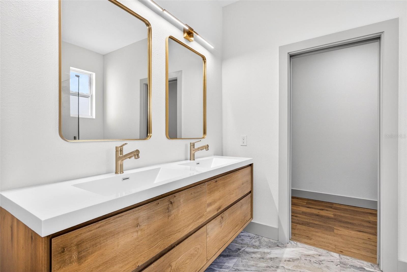 Image 28 of 36 For 1145 29th Street S