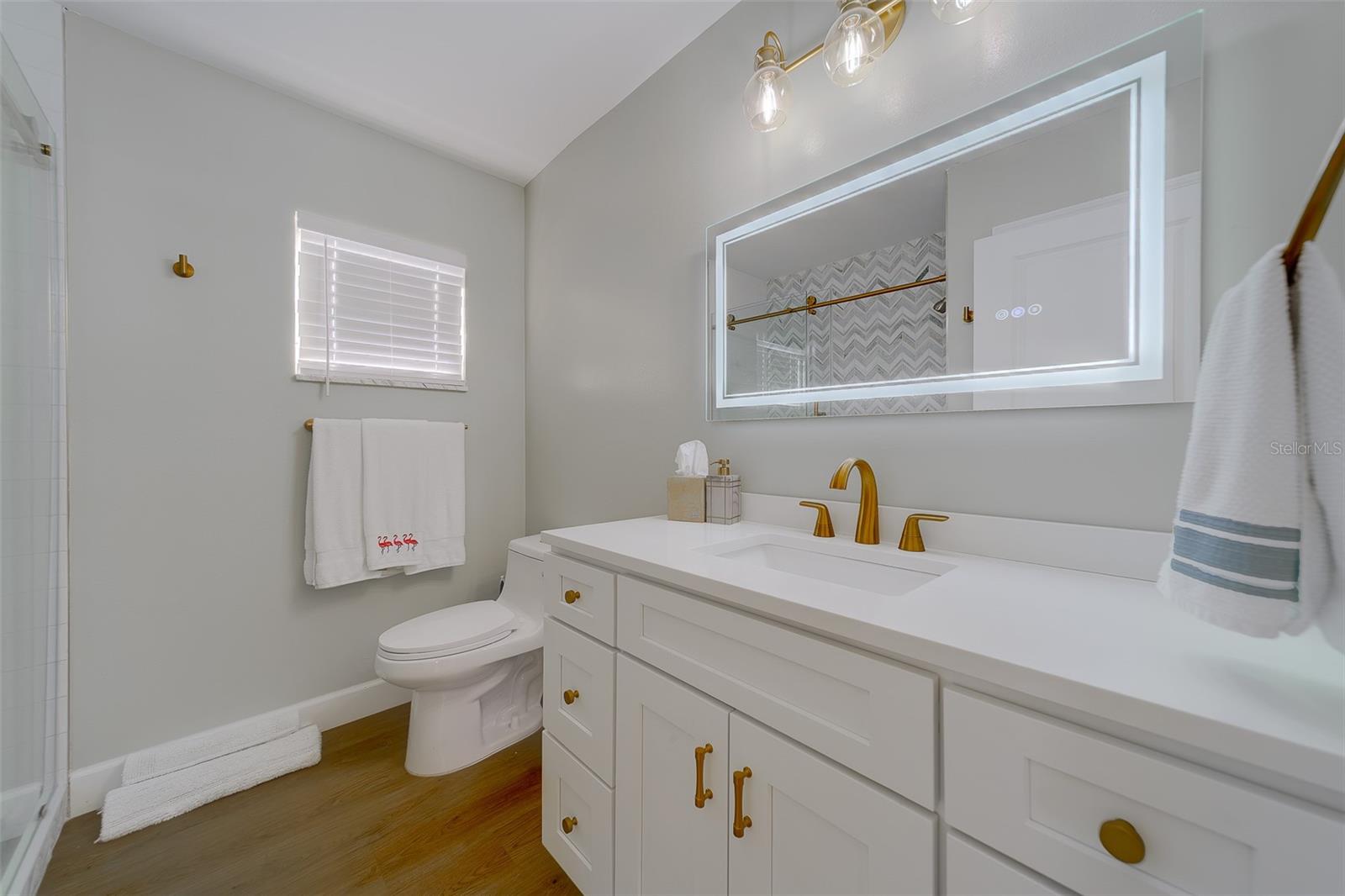 Image 25 of 77 For 6403 Lonnie Lee Lane