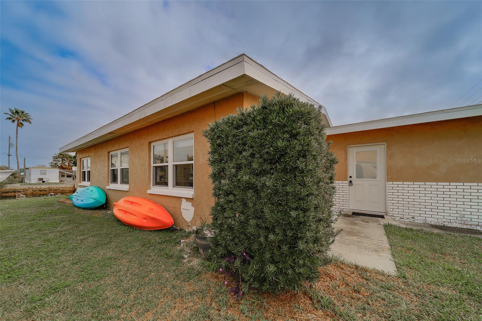 Image 51 of 77 For 6403 Lonnie Lee Lane