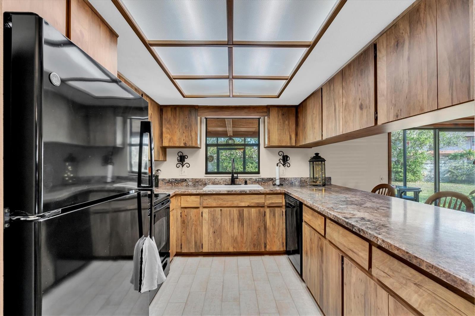 Image 13 of 40 For 11520 132nd Avenue