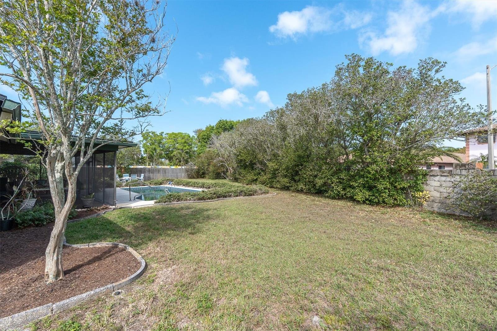 Image 37 of 40 For 11520 132nd Avenue