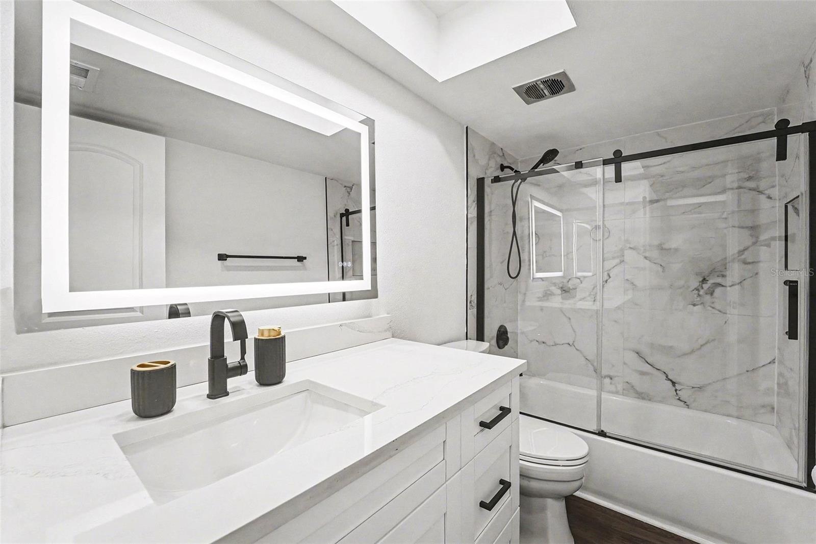 Image 18 of 36 For 5197 Silent Loop 121