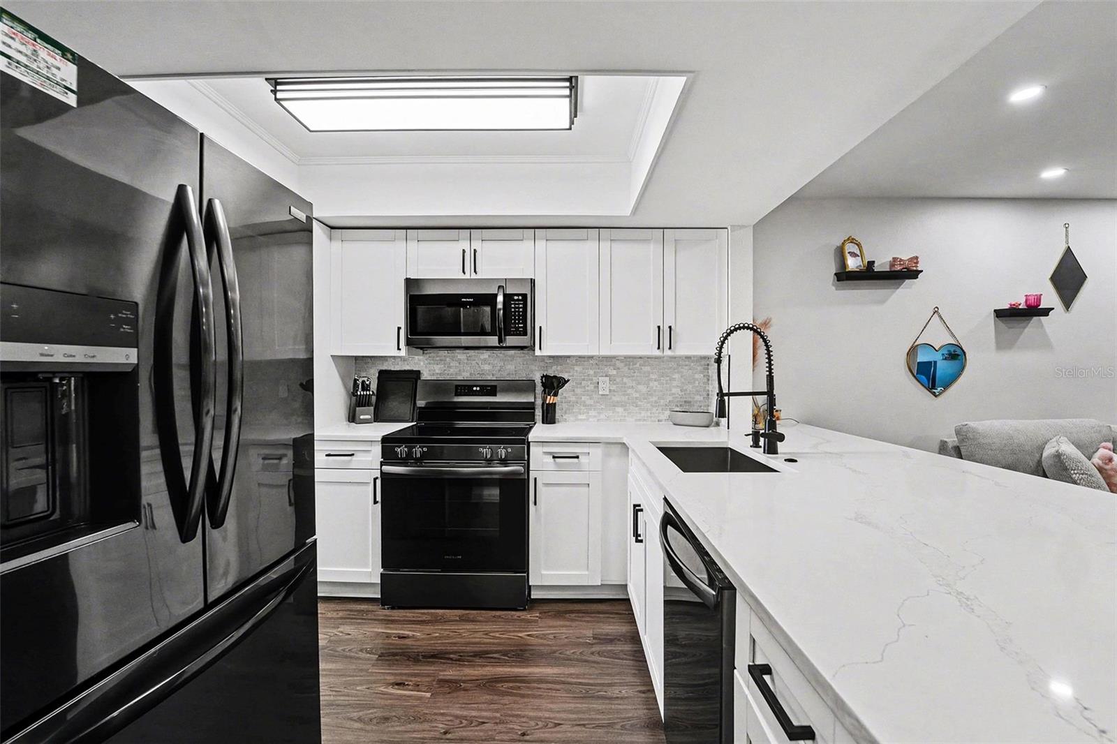 Image 9 of 36 For 5197 Silent Loop 121