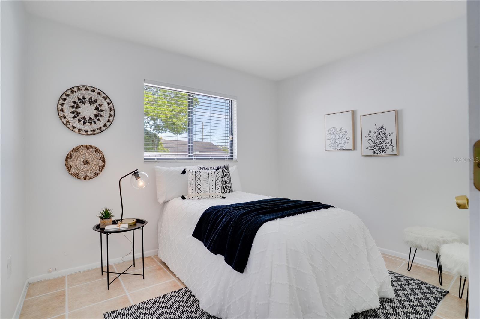 Image 21 of 38 For 4400 67th Avenue N