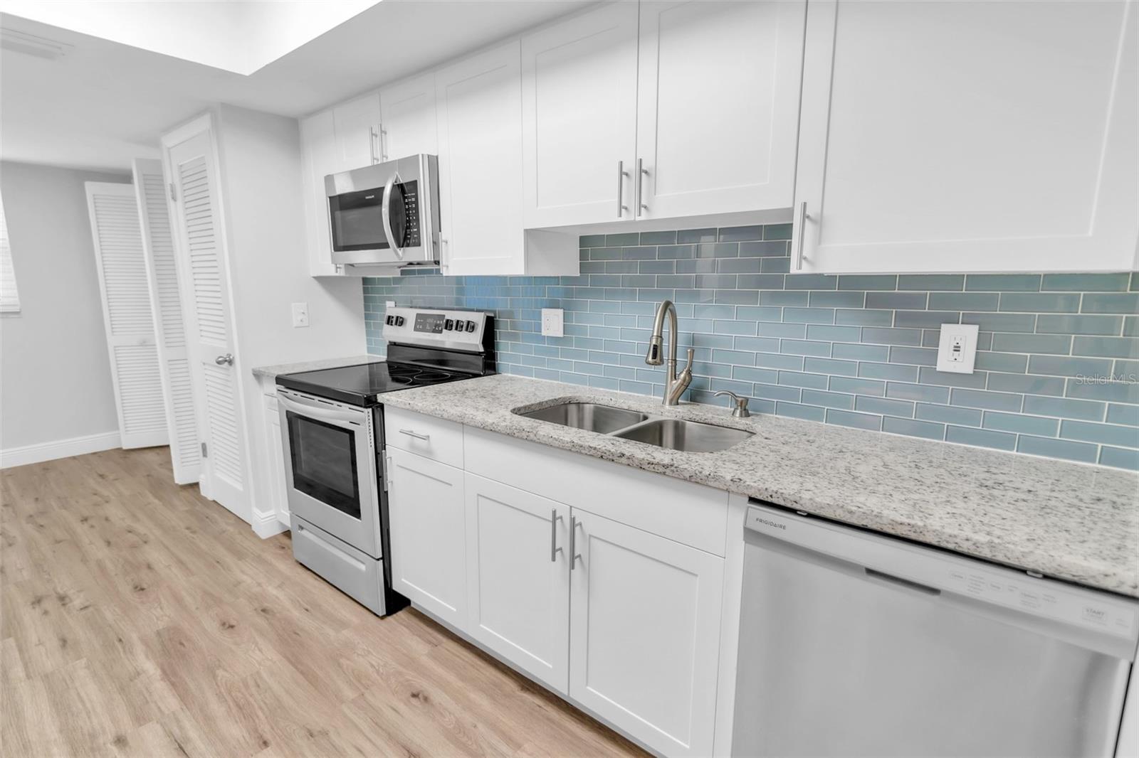 Image 14 of 48 For 600 Woodlands Drive