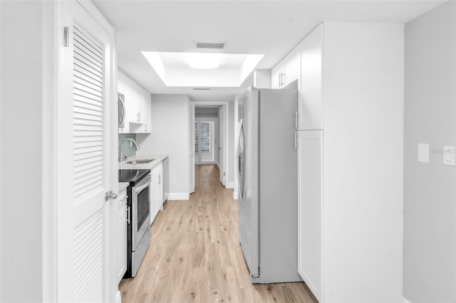 Image 16 of 48 For 600 Woodlands Drive