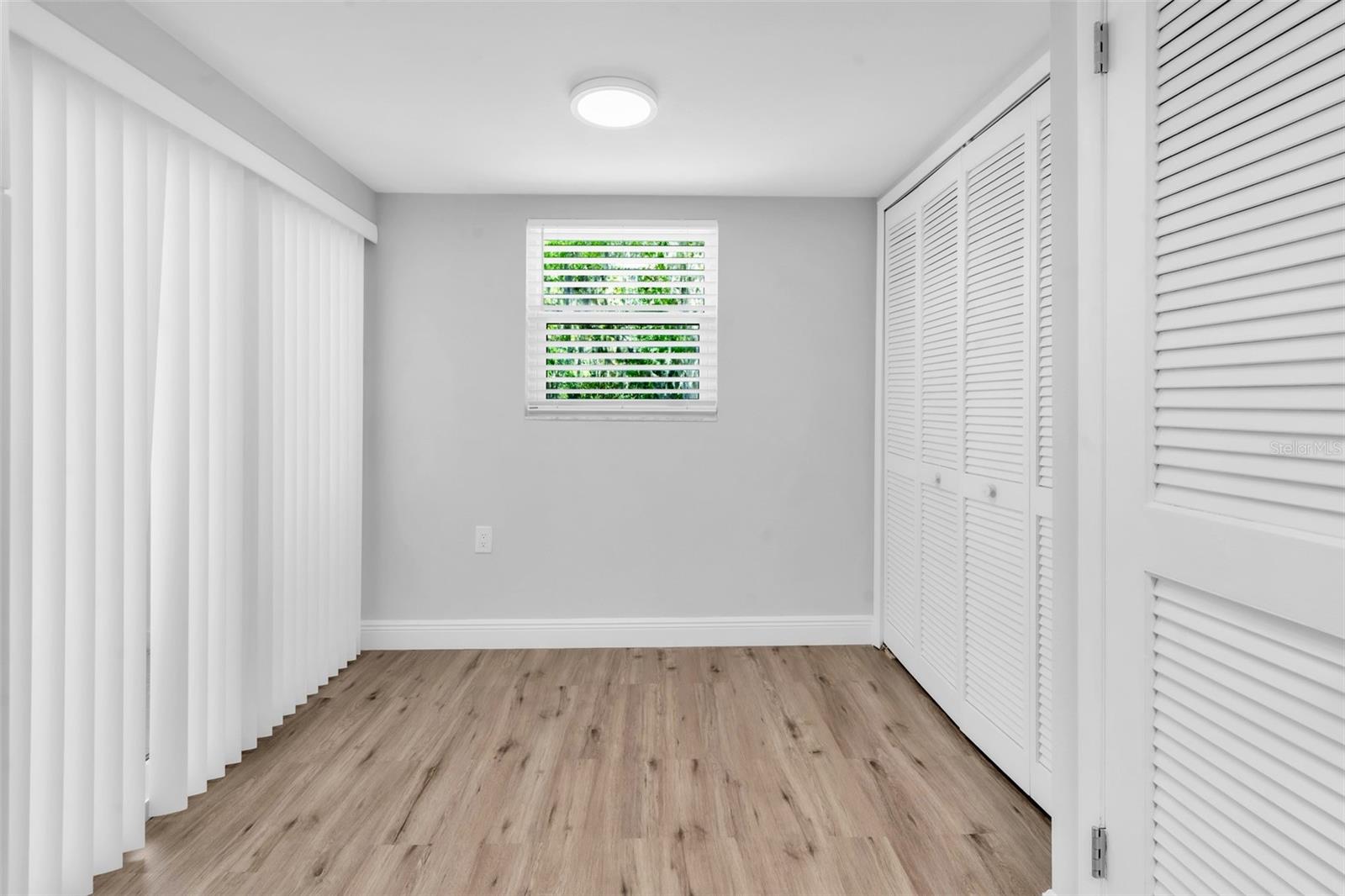 Image 20 of 48 For 600 Woodlands Drive