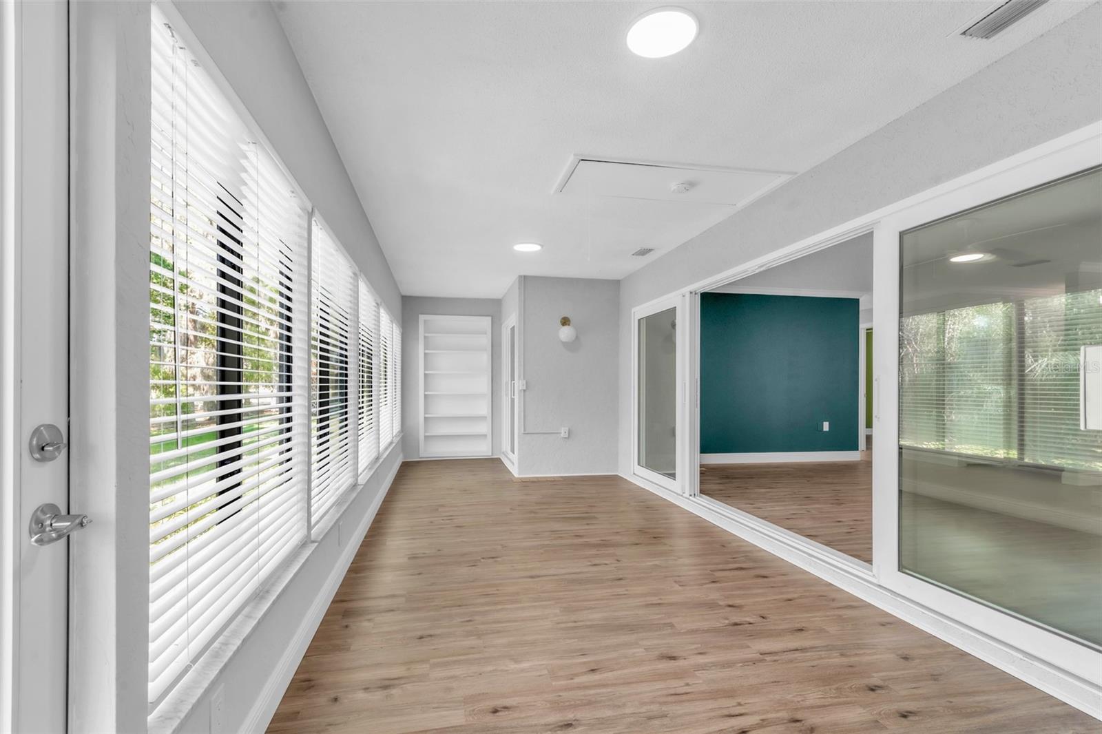 Image 30 of 48 For 600 Woodlands Drive